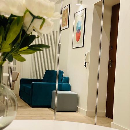 1 Syp, Kawa Vertuo, Kosmetyki Ada, 3 Min Metro Wilenska, By Visitwarsaw Apartments Eksteriør billede