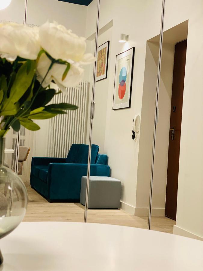 1 Syp, Kawa Vertuo, Kosmetyki Ada, 3 Min Metro Wilenska, By Visitwarsaw Apartments Eksteriør billede