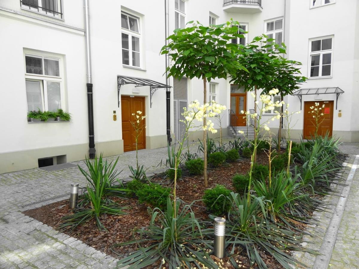 1 Syp, Kawa Vertuo, Kosmetyki Ada, 3 Min Metro Wilenska, By Visitwarsaw Apartments Eksteriør billede